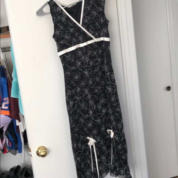 Ruby Rox dress - Picture 2 of 3